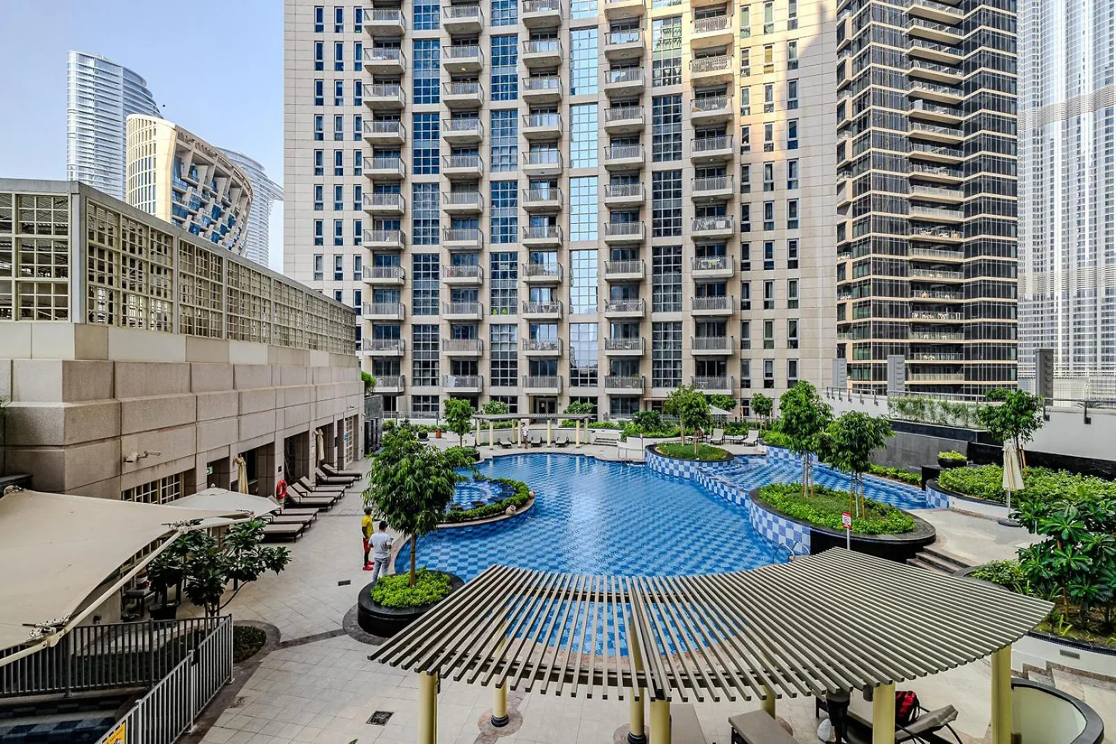 Spacious 1Bdr Apartment Downtown I Standpoint Tower Dubai