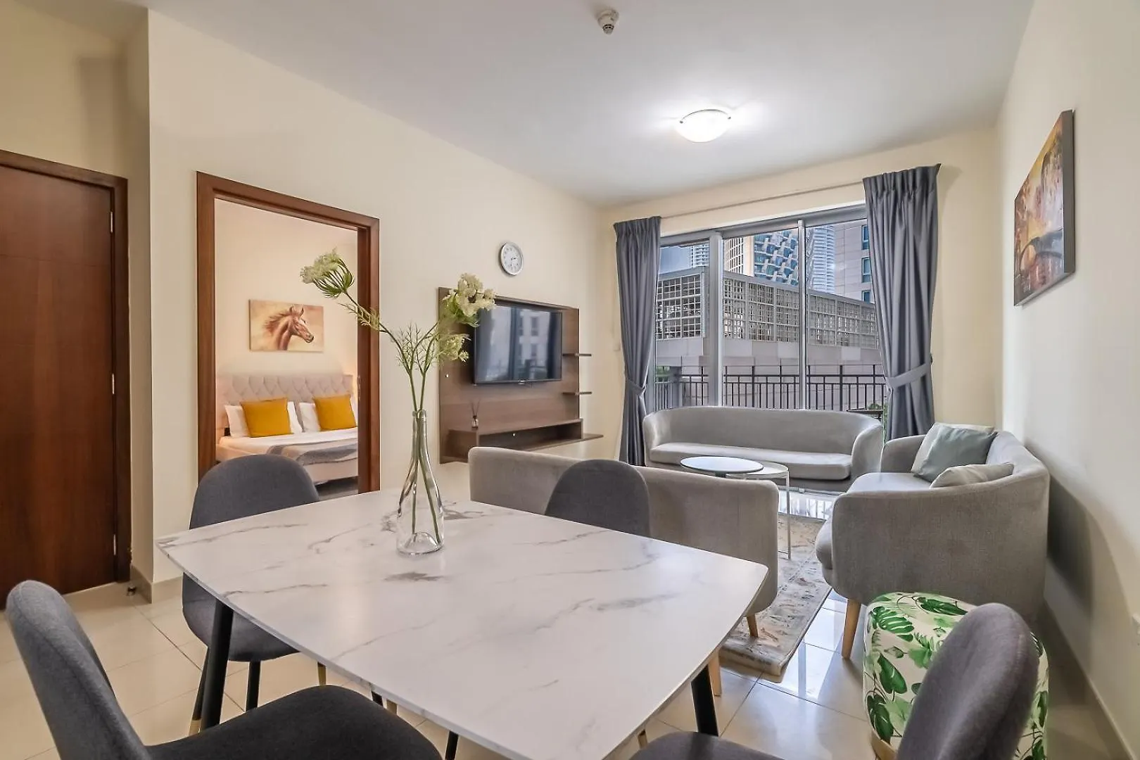 Spacious 1Bdr Apartment Downtown I Standpoint Tower Dubai United Arab Emirates