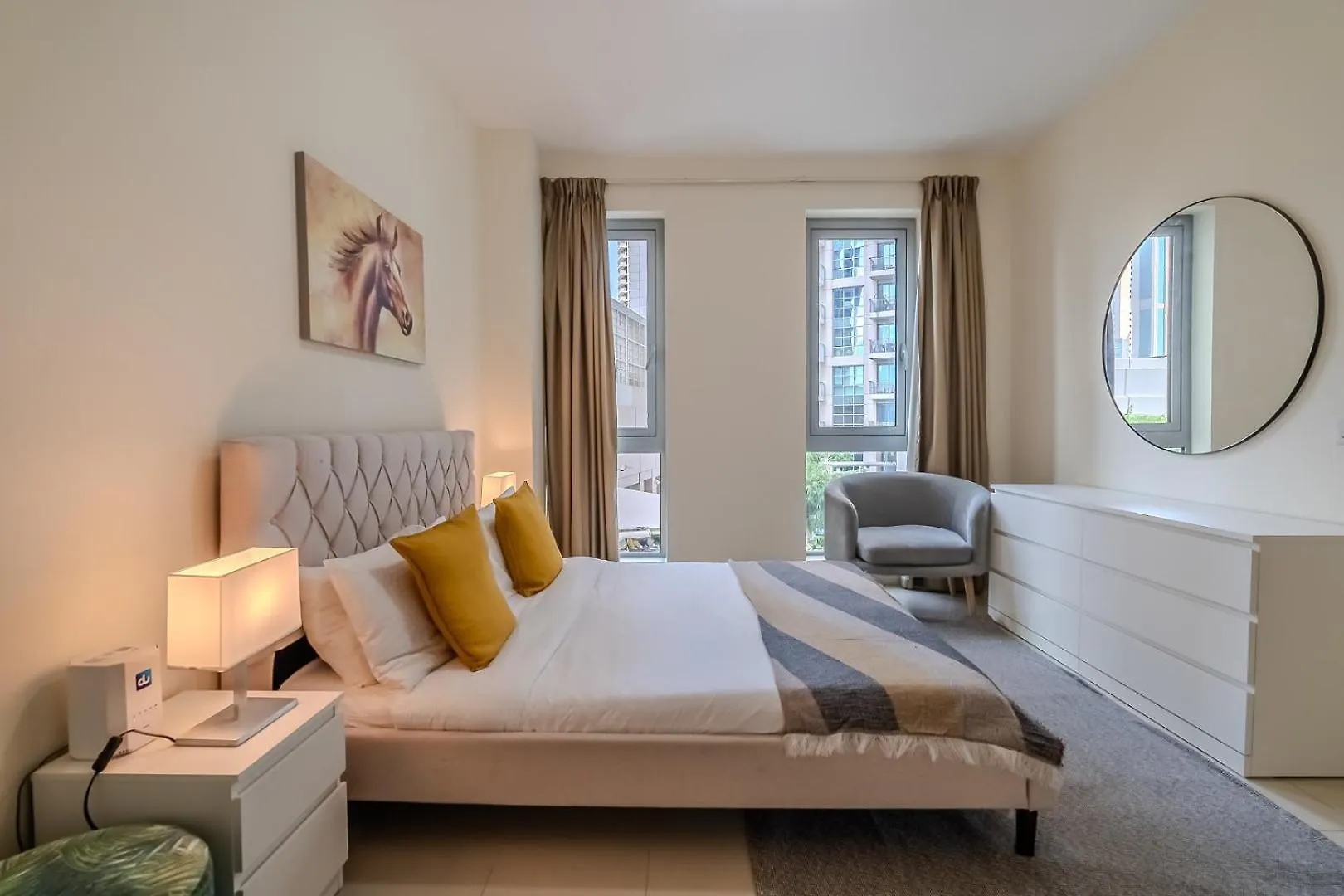 Spacious 1Bdr Apartment Downtown I Standpoint Tower Dubai